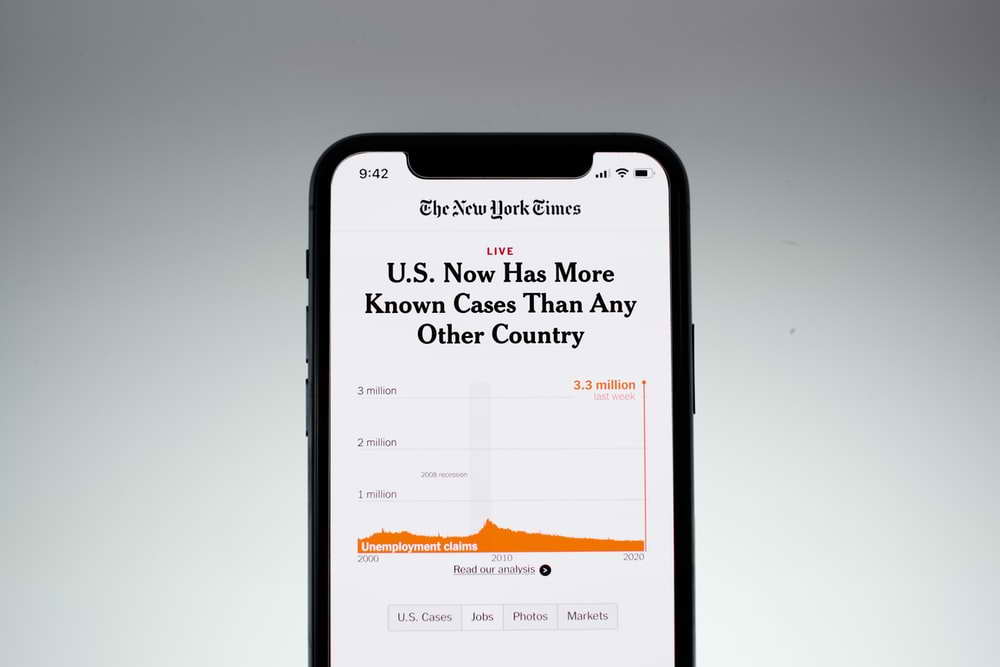 Доходы Apple от реализации iPhone достигли отметки уже в 2 триллиона долларов